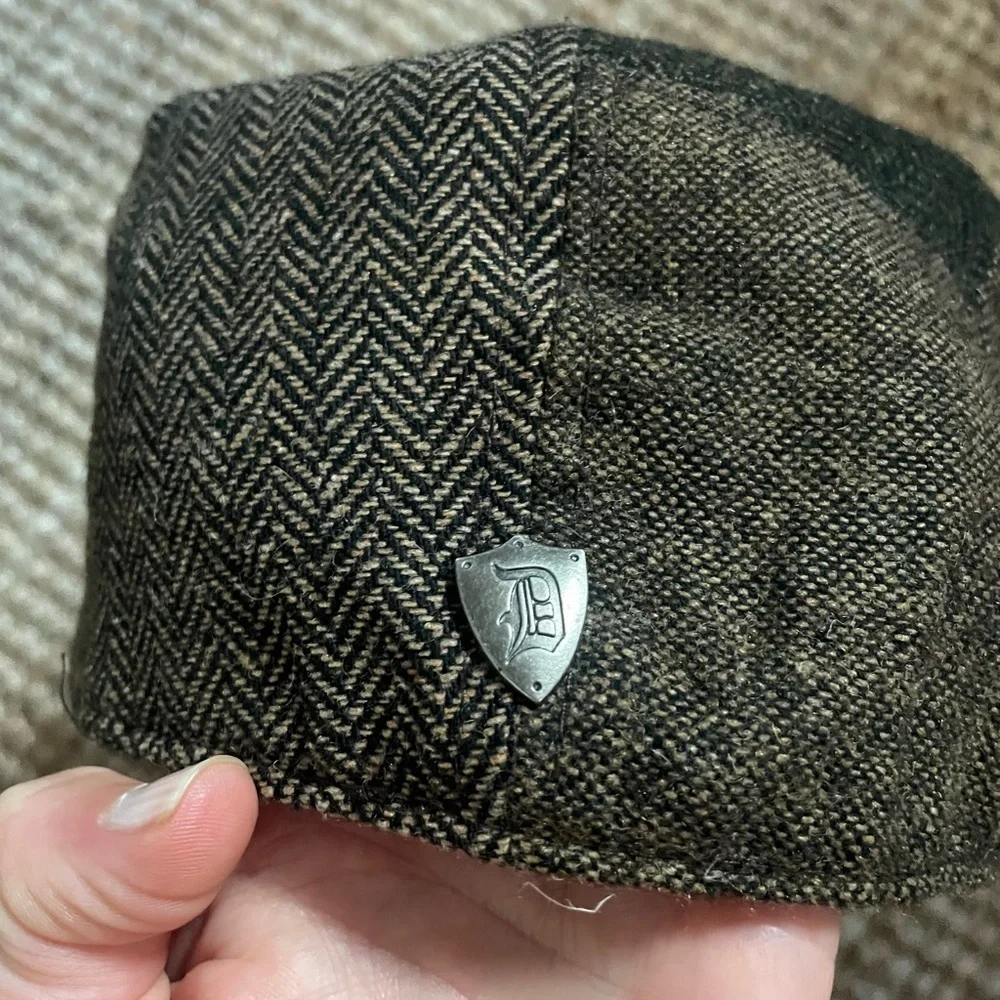 DPG 1921 Patchwork Tweed Flat Cap - Picture 3 of 5